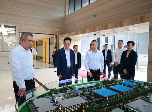 區(qū)領(lǐng)導(dǎo)調(diào)研市工業(yè)綜合開(kāi)發(fā)區(qū)部分企業(yè)